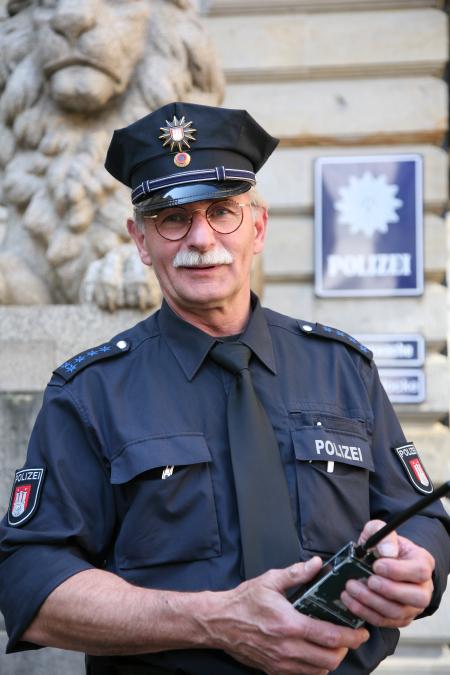 Policists Persona Saraksts 